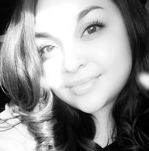 Meet your Posher, Allyesha